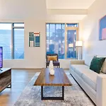 Luxury Apt Heart Of Seaport - Alx-1703