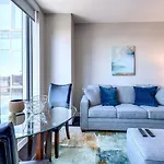 Private Downtown Seaport Apt - Ben-1305