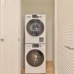 Gorgeous Apt With Kitchen - Idl-532