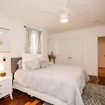 2B 2Ba W In-Unit Laundry, Central Air