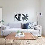 Bright 2Br In Seaport By Sonder