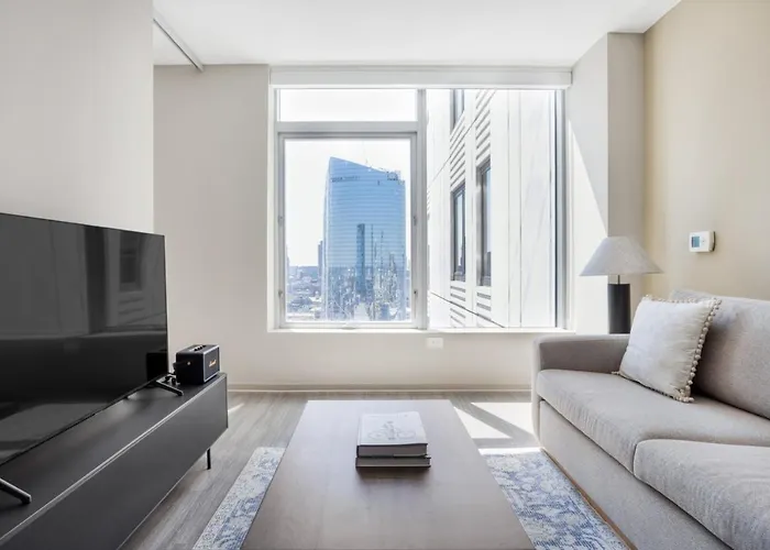 N Station 1Br W Wd Gym Nr Td Garden Bos-706