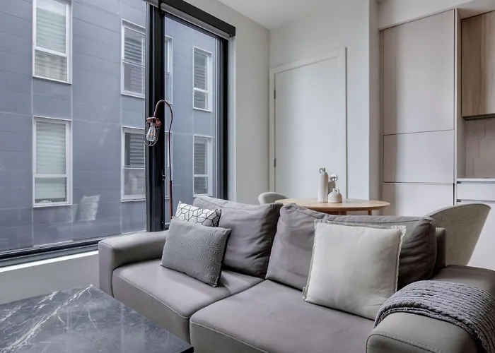 South Boston Studio W Wd Nr Red Line Bos-886