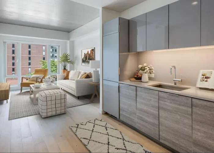 Luxury South End - 2 Bedroom King Amazing Views