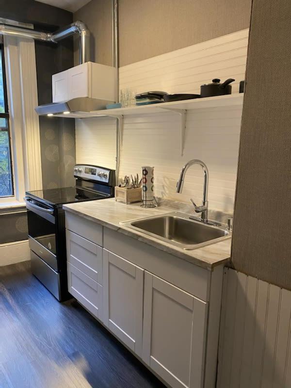 5-33 Modern Private Studio Awaits You! Inn Boston