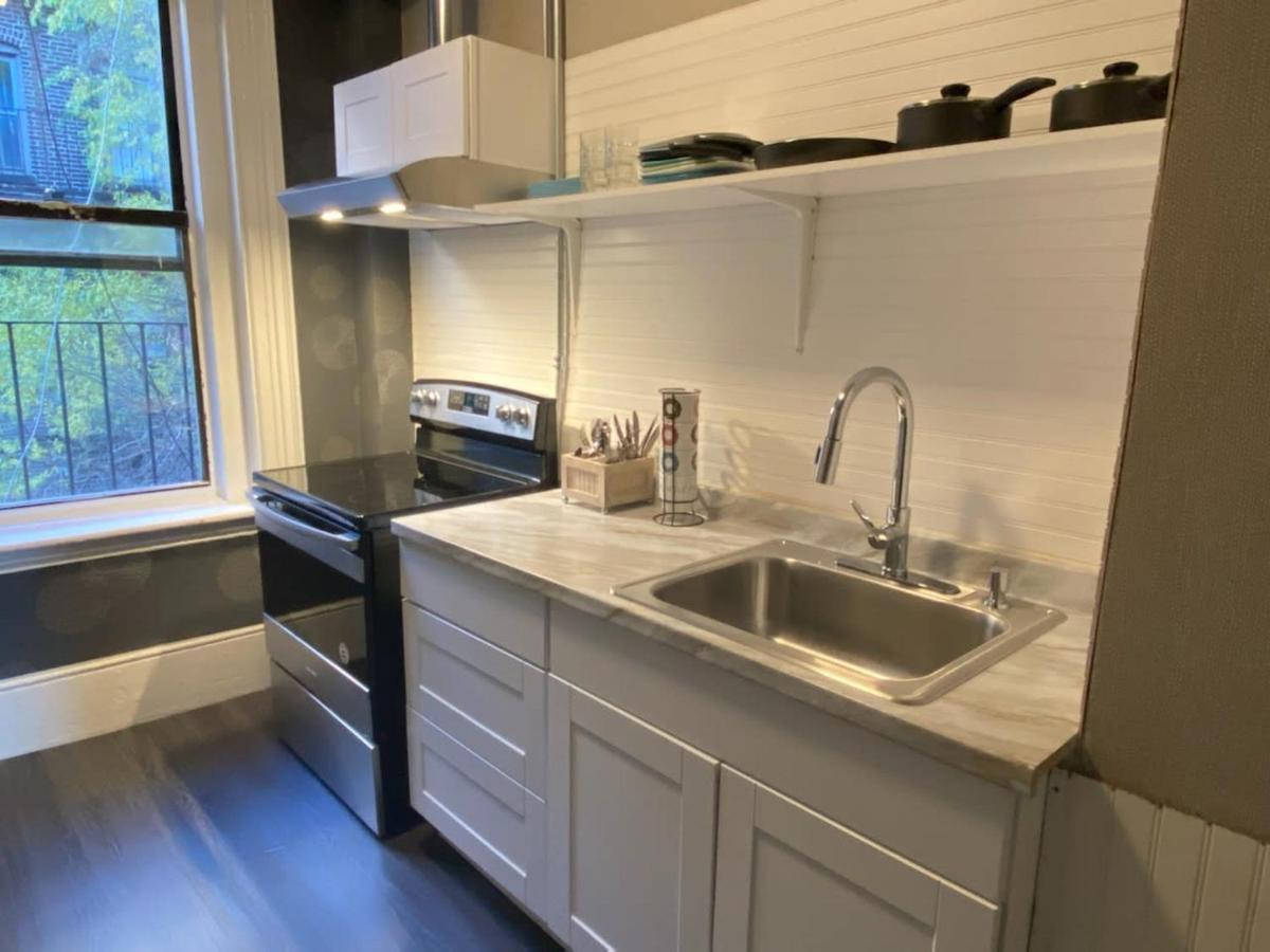 5-33 Modern Private Studio Awaits You! Inn