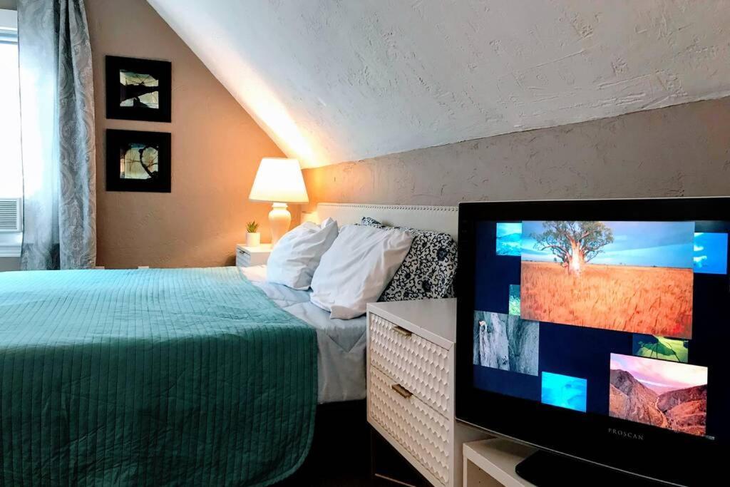 Executive Loft - Harvard Allston Campus Apartment Boston