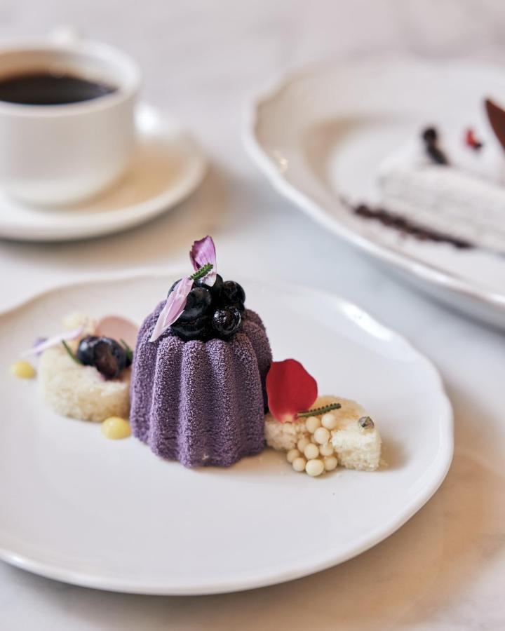 The Langham, Hotel 5*