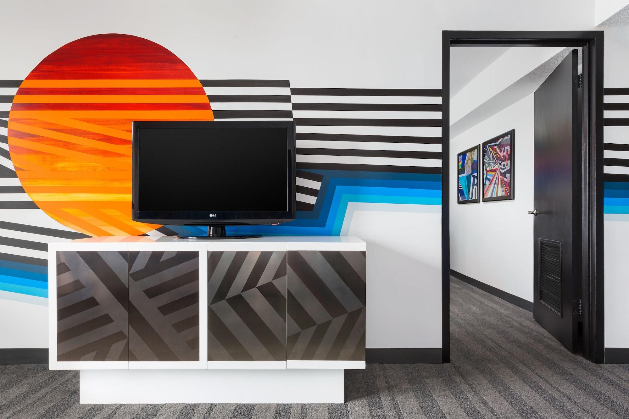 Studio Allston Hotel