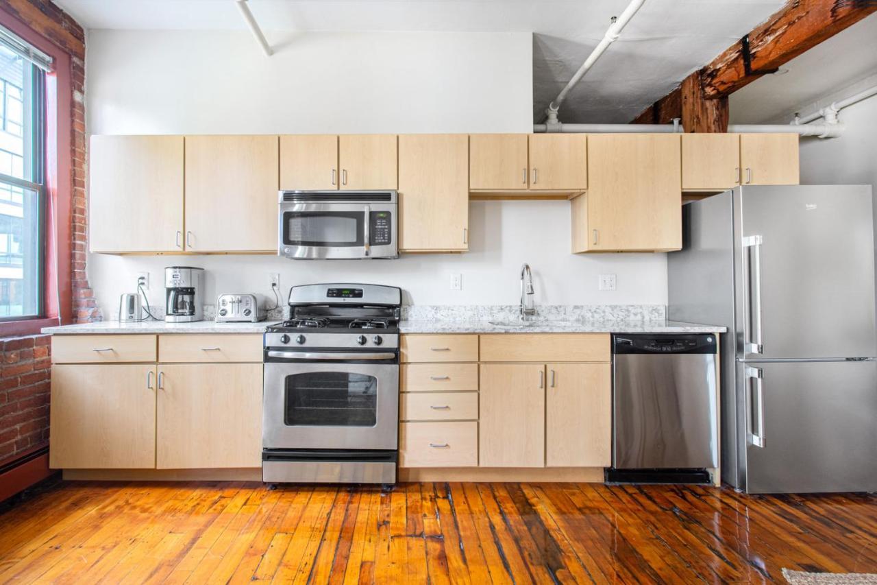 S End Loft W Pool Art Gallery Steps To T Bos-357 Apartment *