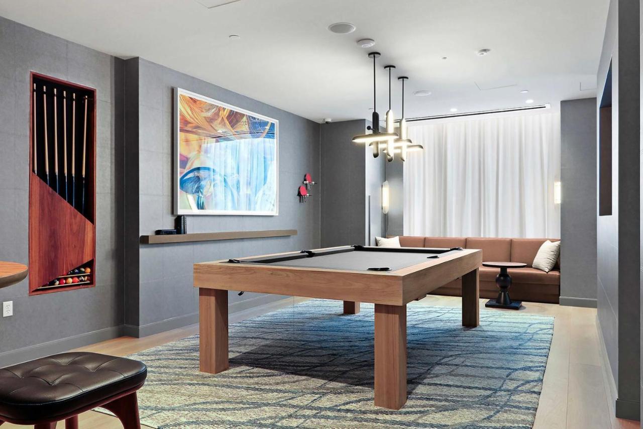 Apartment South End W Wd Gym Nr Whole Foods Bos-870 *