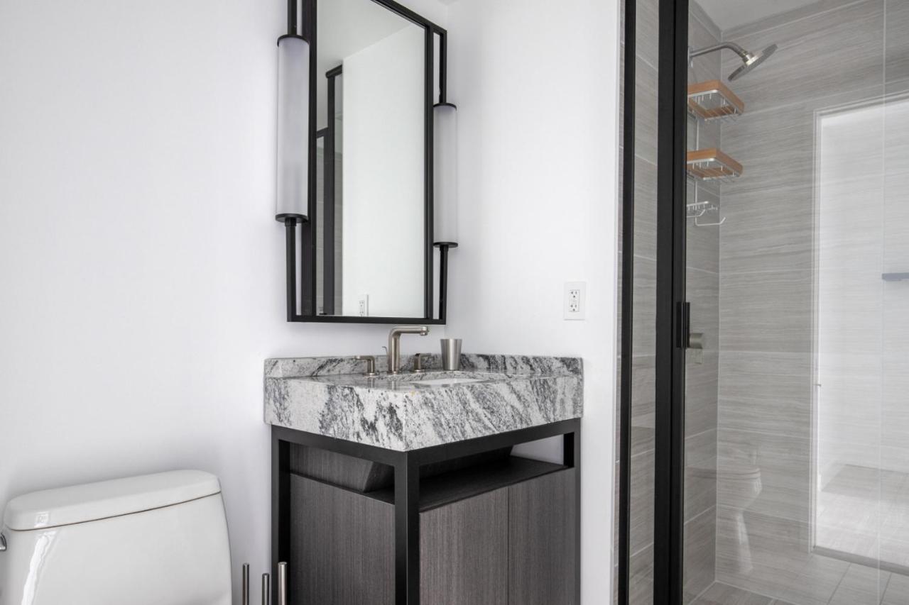 Seaport 1br W Gym Pool Wd Doorman Bos-280 Apartment
