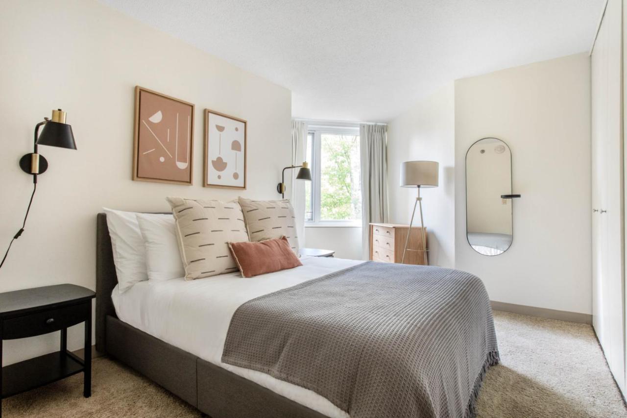 Back Bay 2br2b Steps From Prudential Center Bos-408 Apartment