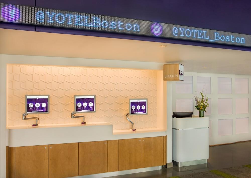 Yotel Hotel
