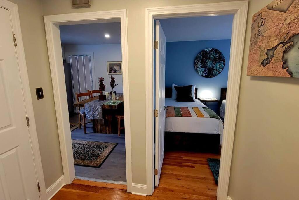 Unique & Peaceful Apartment *