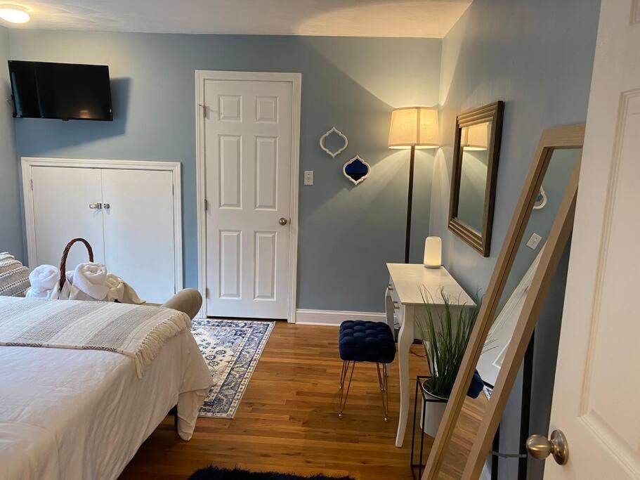 Unique & Peaceful Apartment *