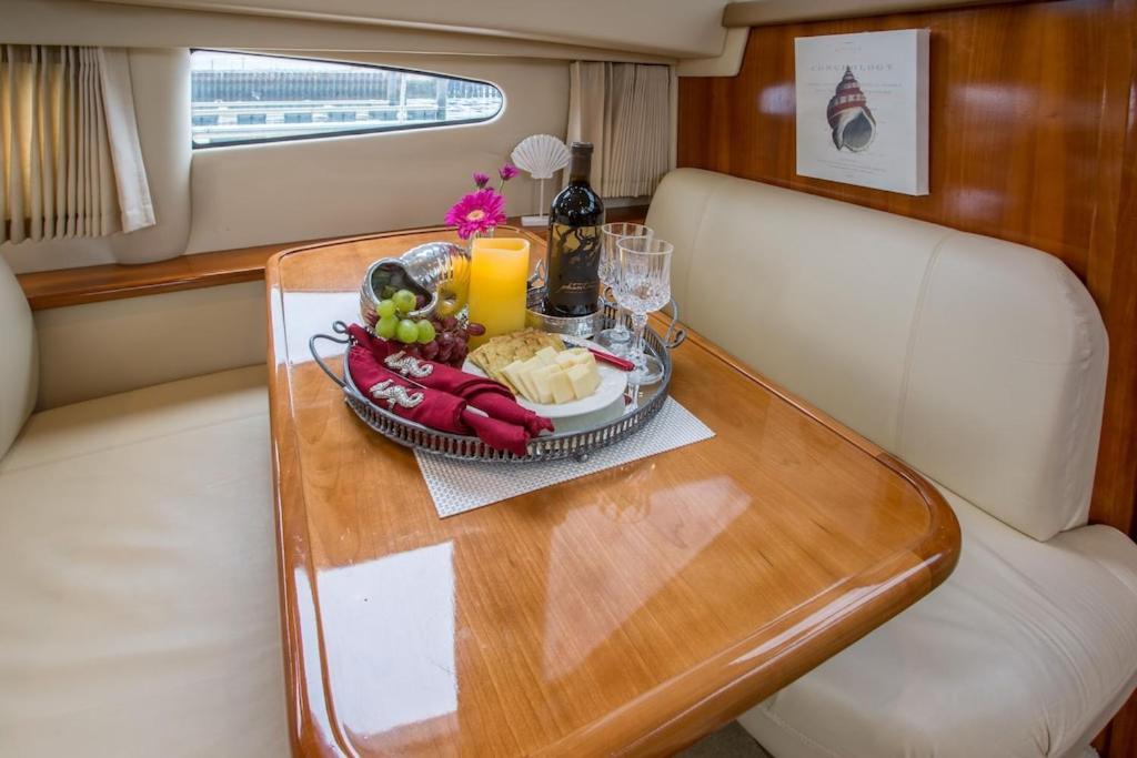 Sea Pearl Yacht * Boston