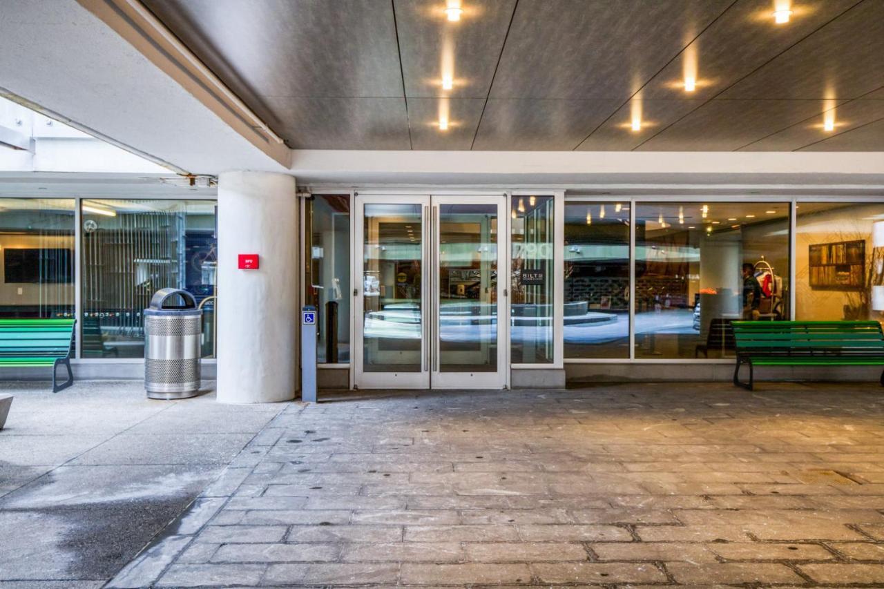 Back Bay 1br W Gym Rooftop Nr Shopping Bos-926