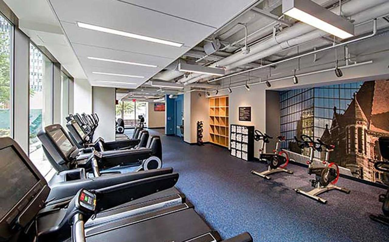 Back Bay 1br W Gym Rooftop Nr Shopping Bos-926 Apartment