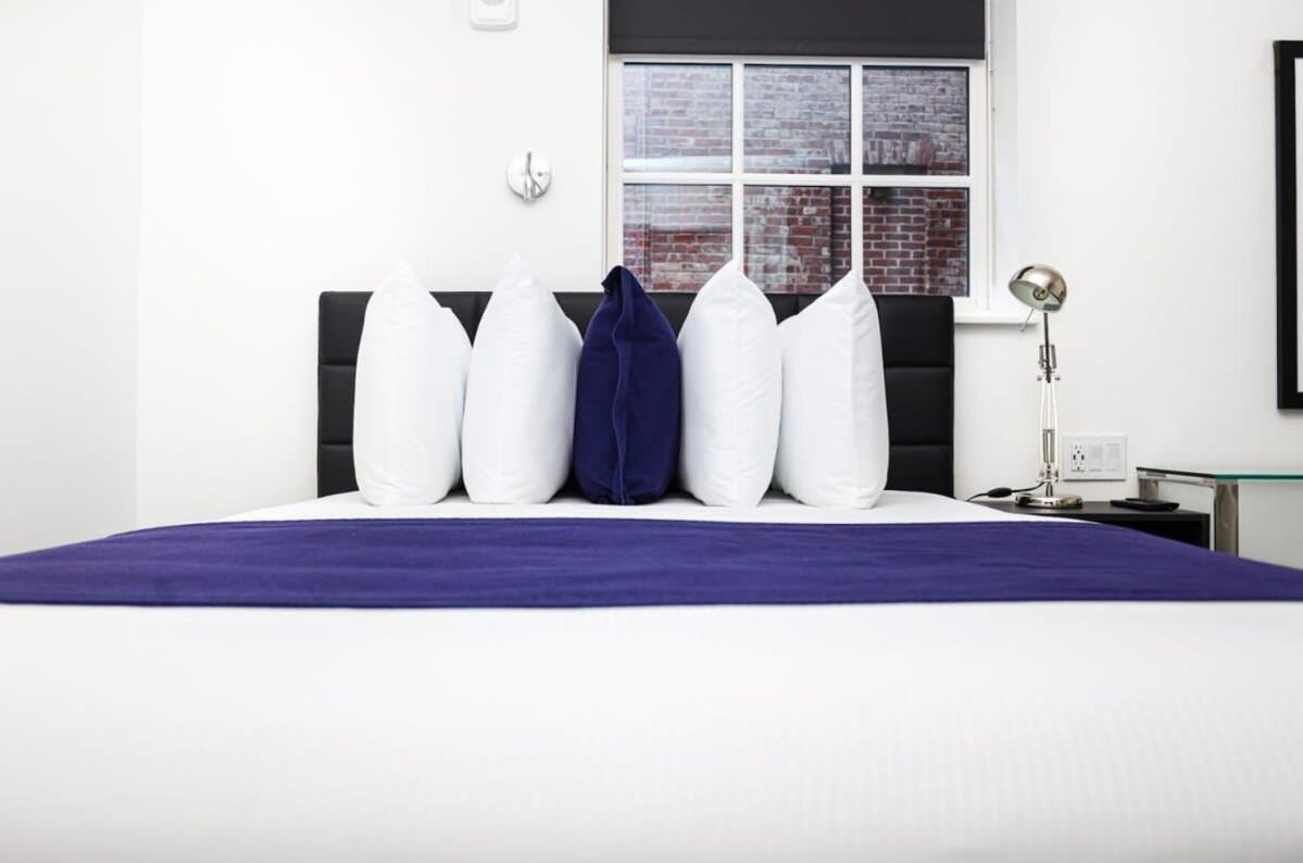 Modern Studio In Historic - Unit #102