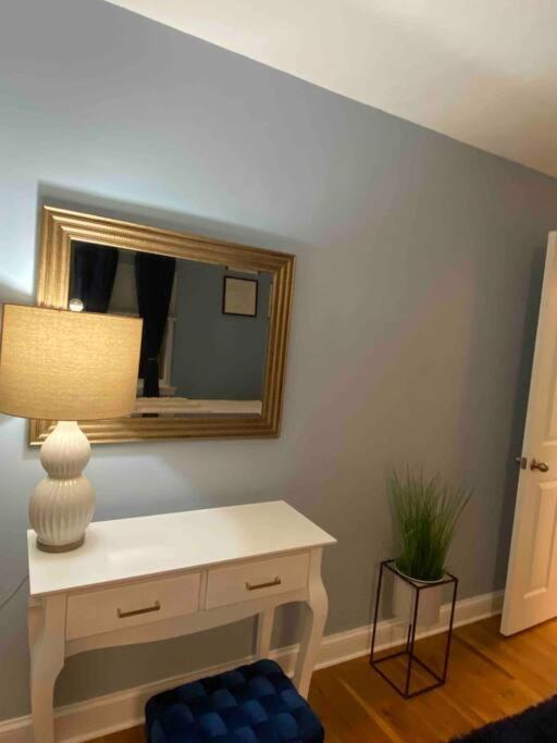 Unique & Peaceful Apartment *