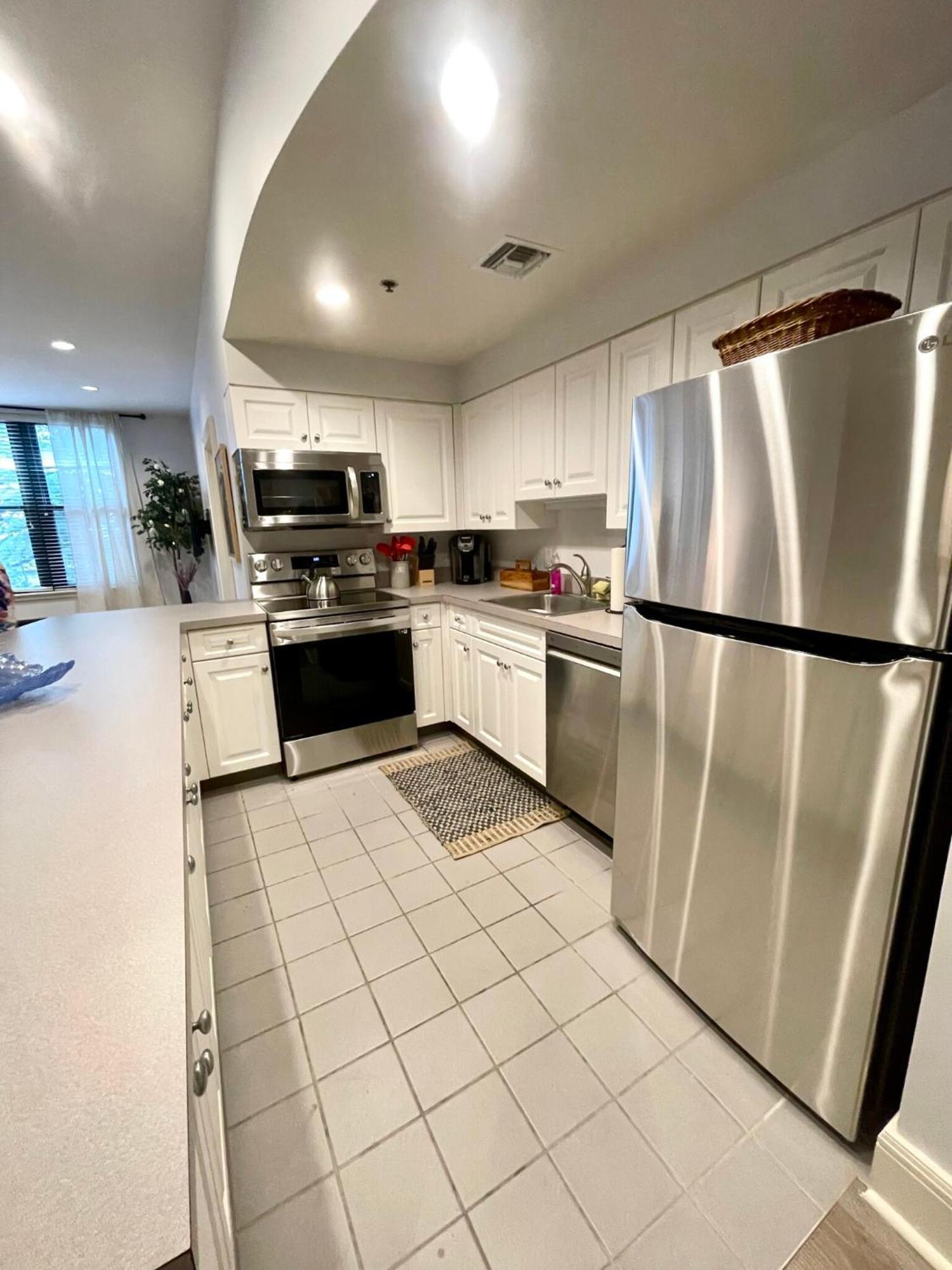 Luxury 1bed Loft, 2 Baths, Air, South End Apartment Boston