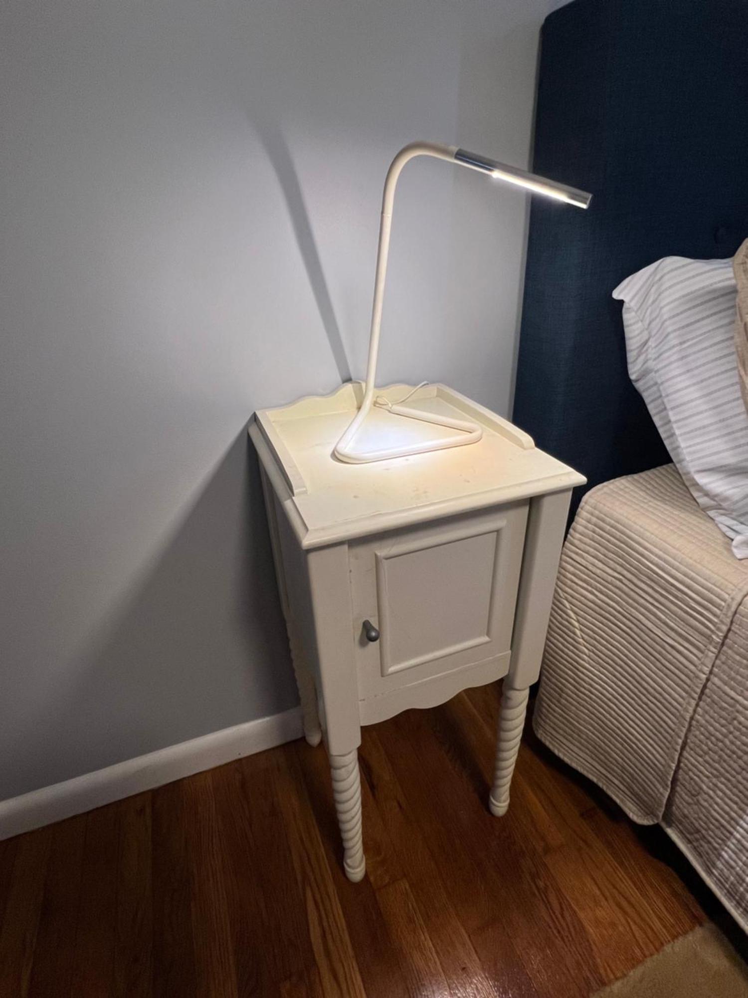 Homestay Peaceful 1br Easy Commute, Urban Suburban Mix Feel In *