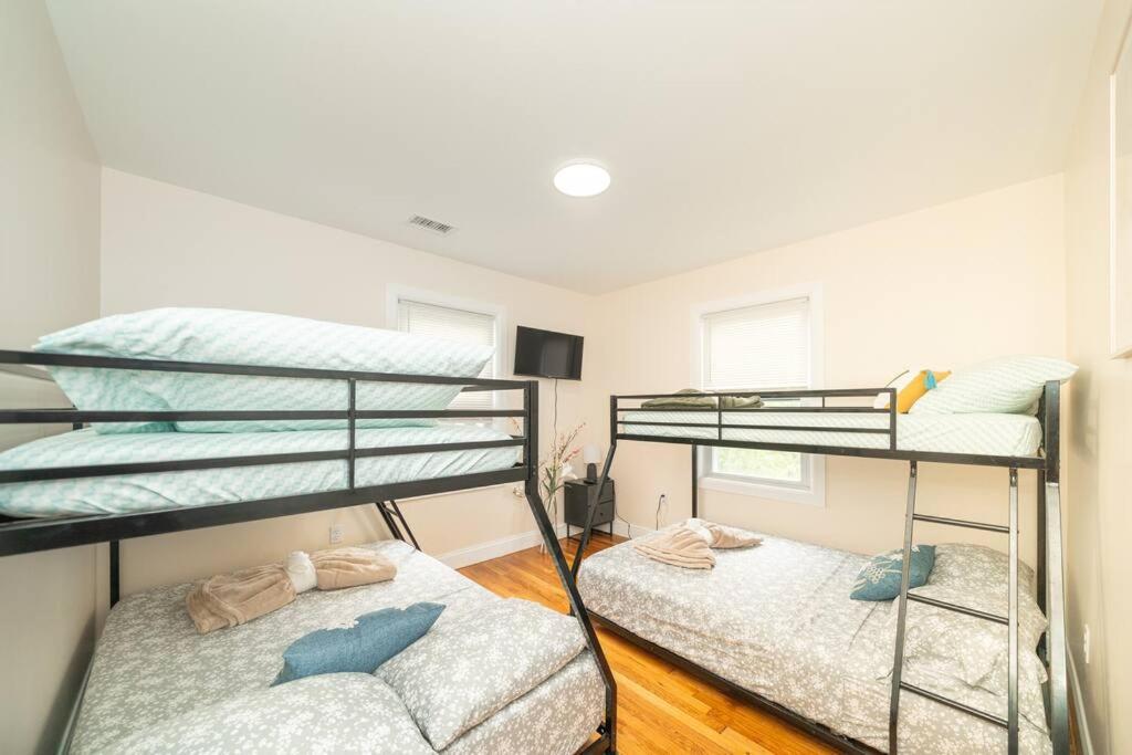 30-3 3br - Cozy Near Fenway Park Apartment *