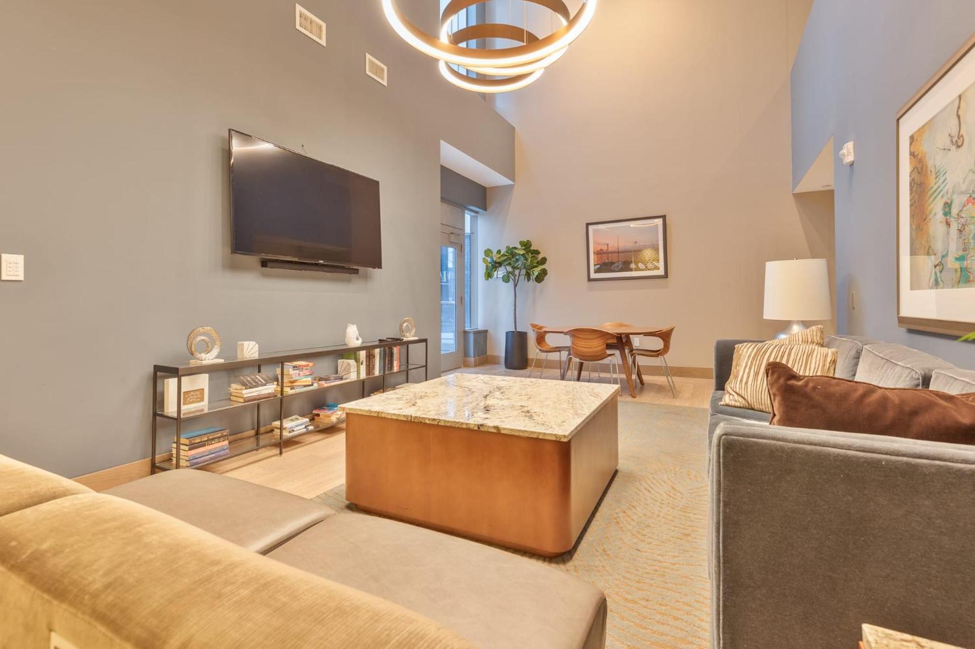 Apartment Private Seaport With Gym - Via-401