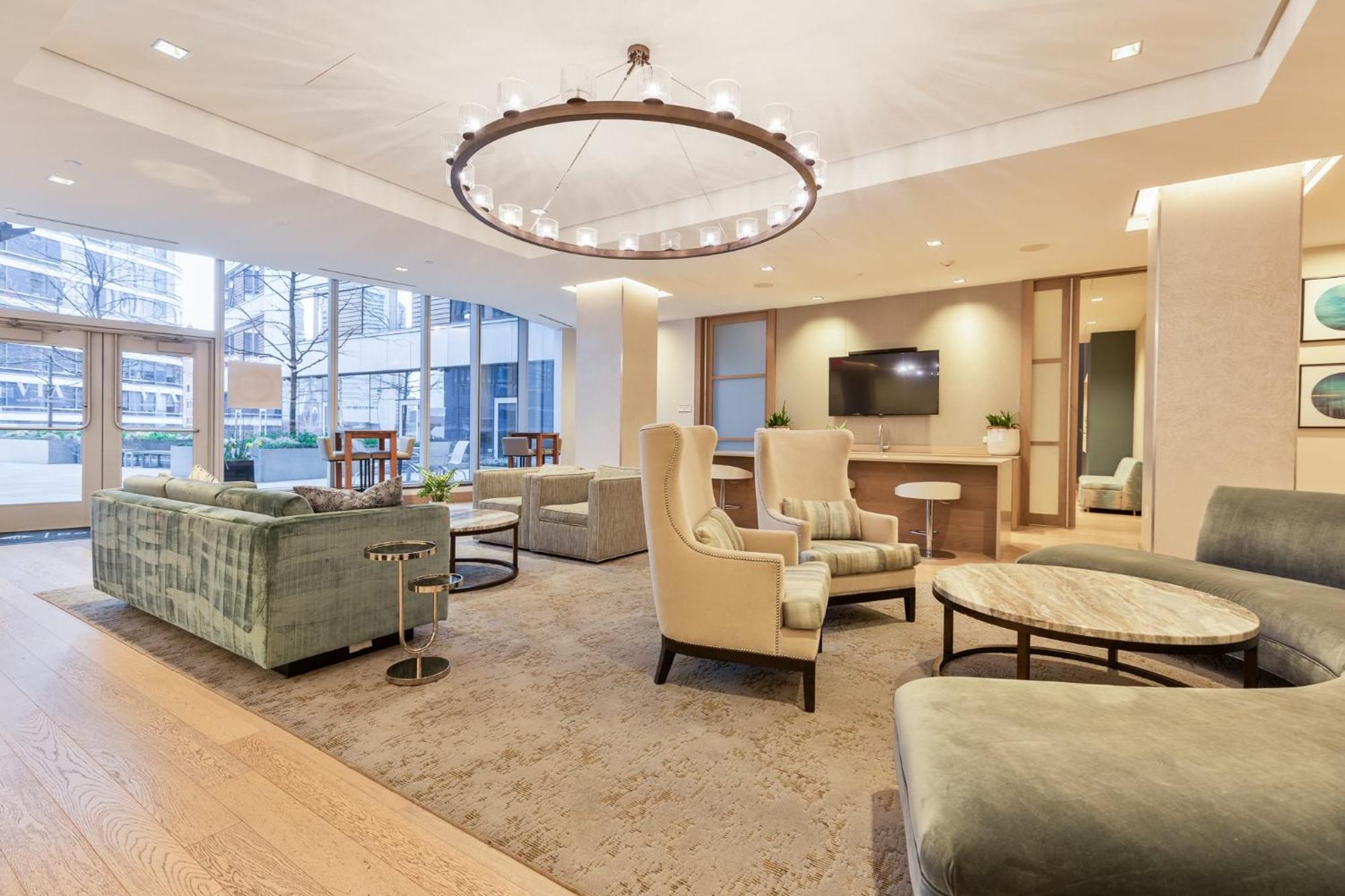 Apartment Private Seaport With Gym - Via-401 *