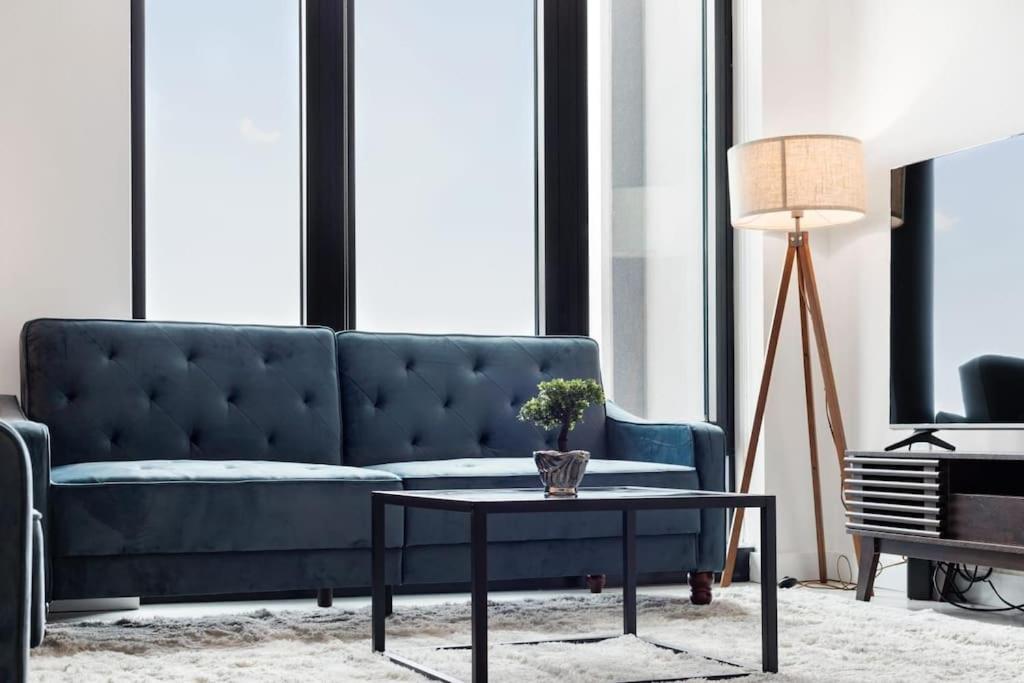 Apartment High-end 2br 2ba Unit In Seaport