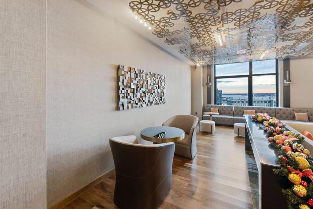 High-end 2br 2ba Unit In Seaport * Boston