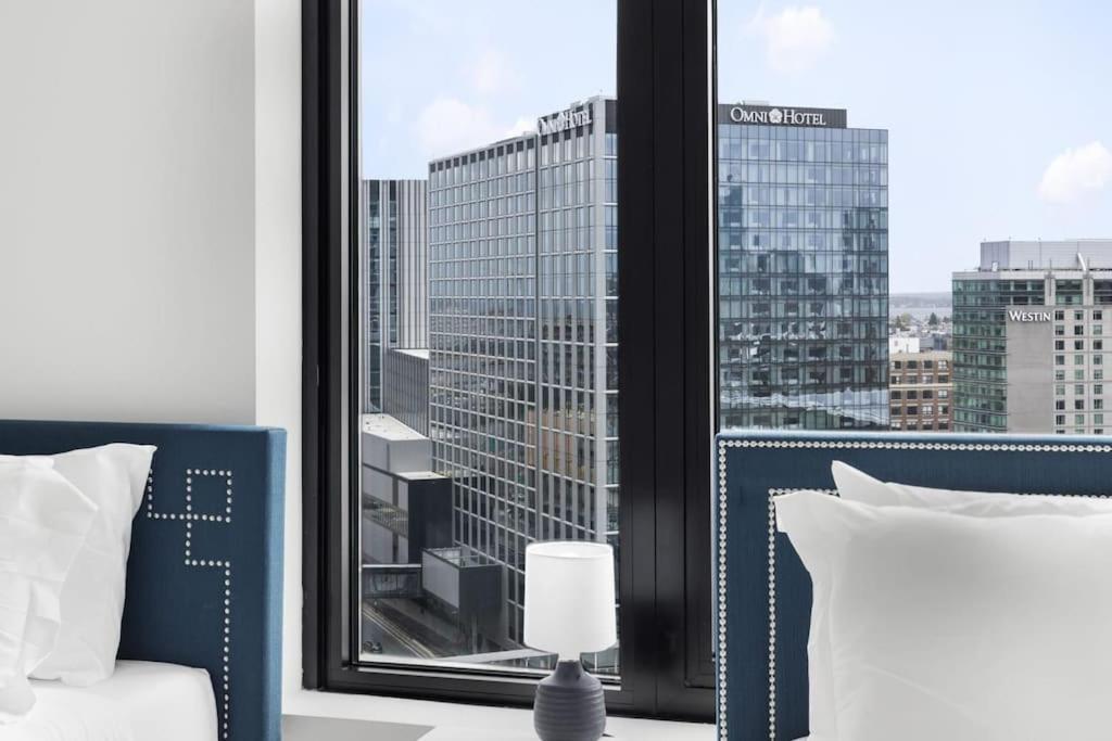 High-end 2br 2ba Unit In Seaport Boston