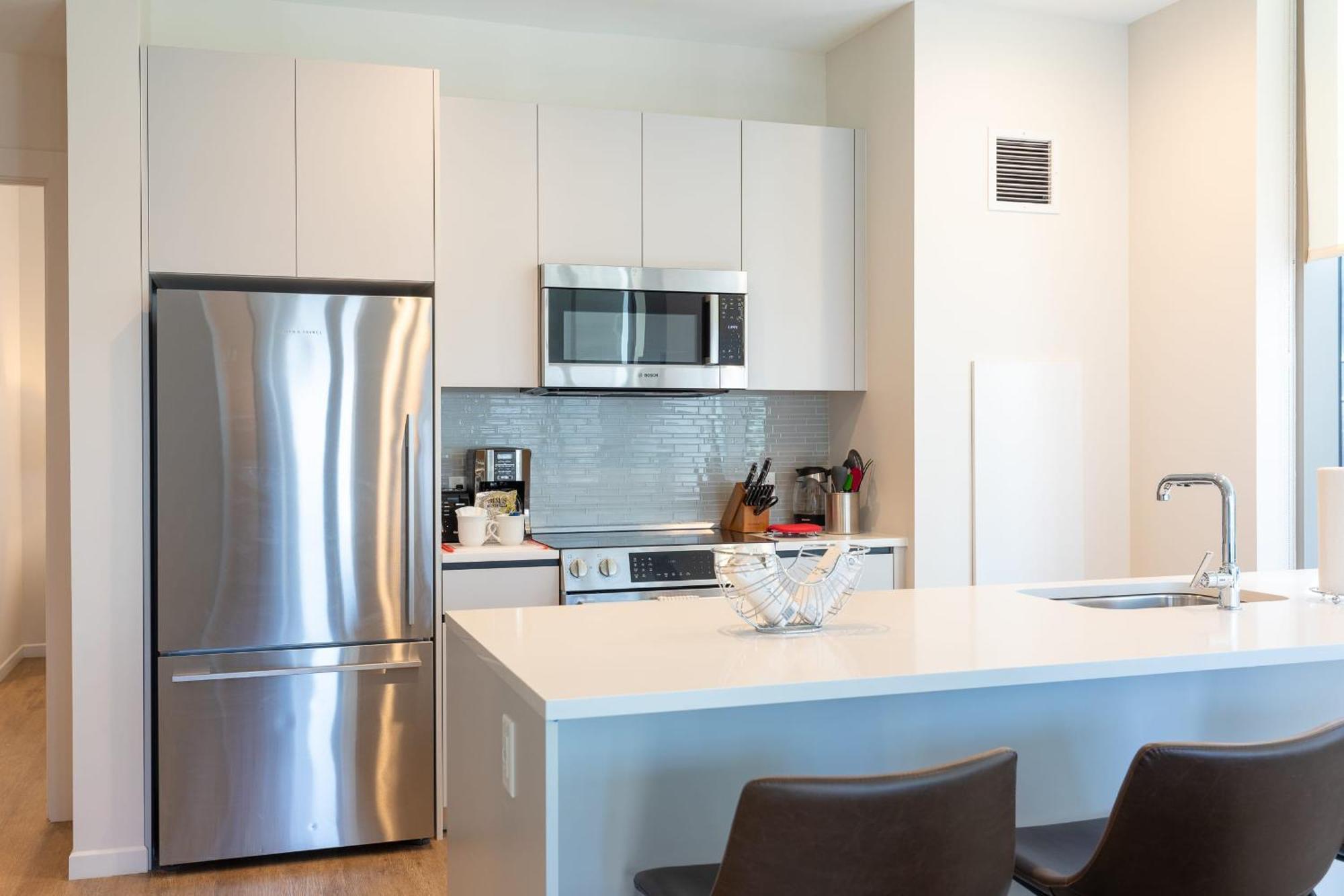 Luxury In Heart Of Seaport - Via-1515 Boston