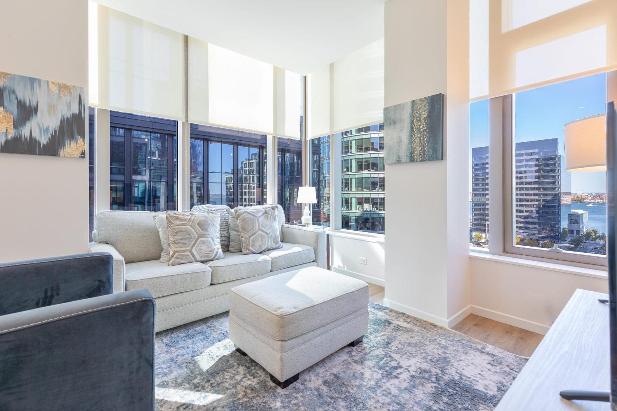Luxury In Heart Of Seaport - Via-1515 Boston