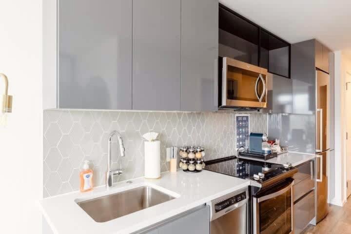 Exquisite One-bedroom Retreat In The Heart Of The South End Apartment