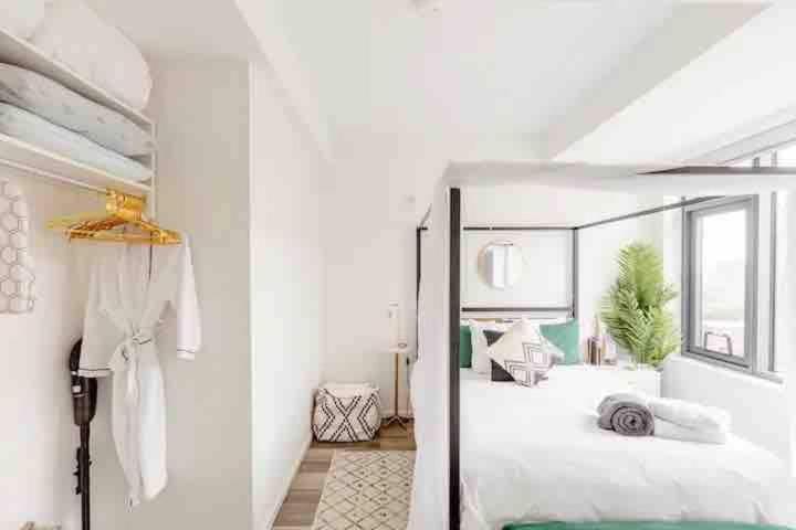 Apartment Exquisite One-bedroom Retreat In The Heart Of The South End *