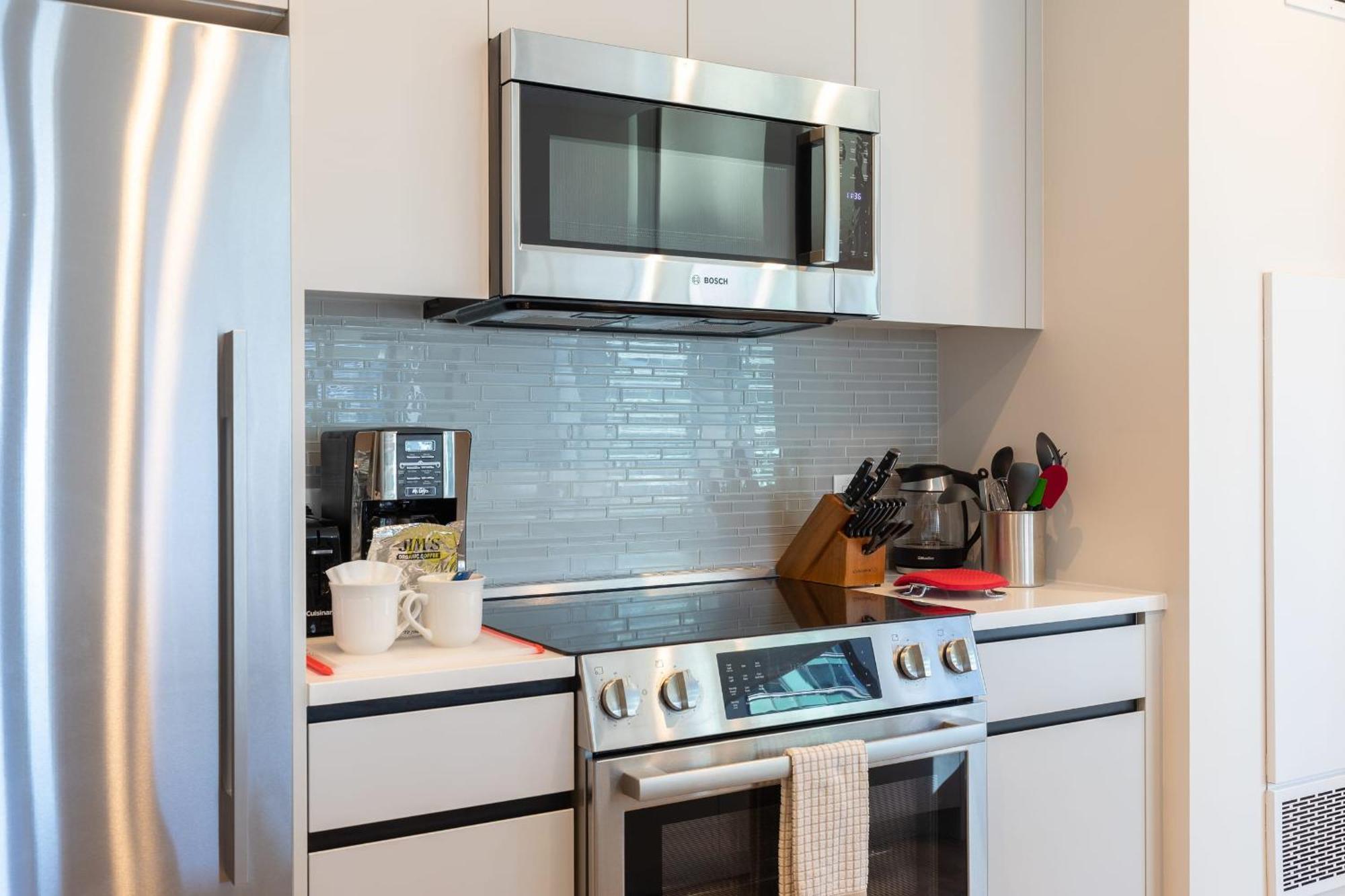 Luxury In Heart Of Seaport - Via-1515 Boston