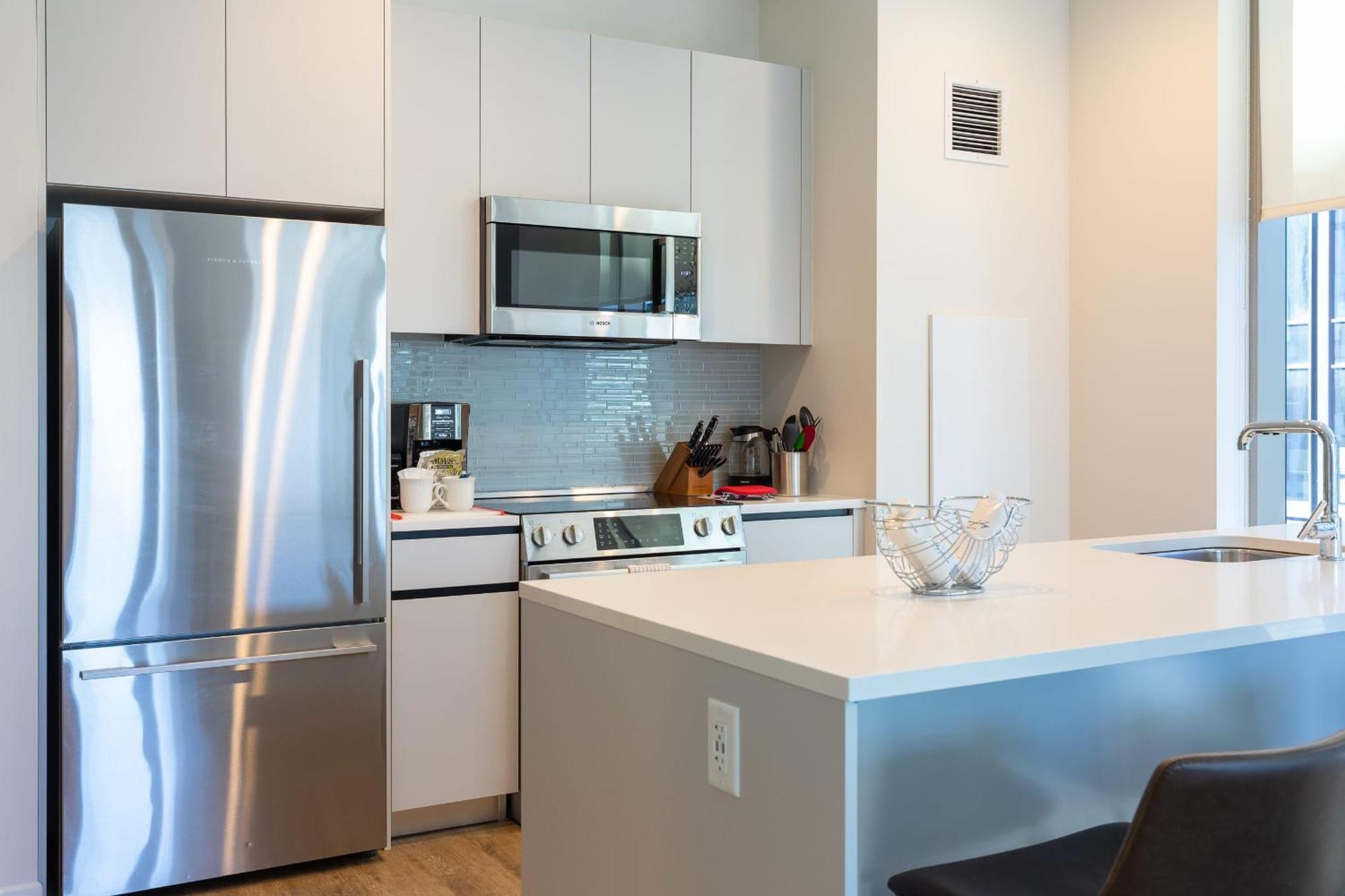 Apartment Luxury In Heart Of Seaport - Via-1515 *