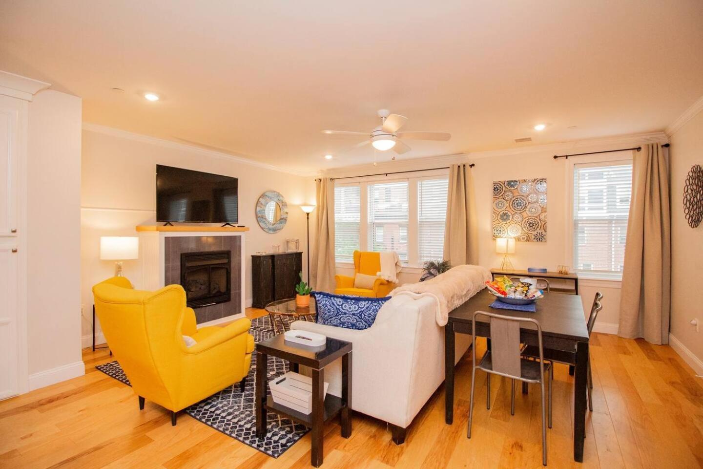 Apartment 2b Unit W Elevator & In-unit Laundry Boston