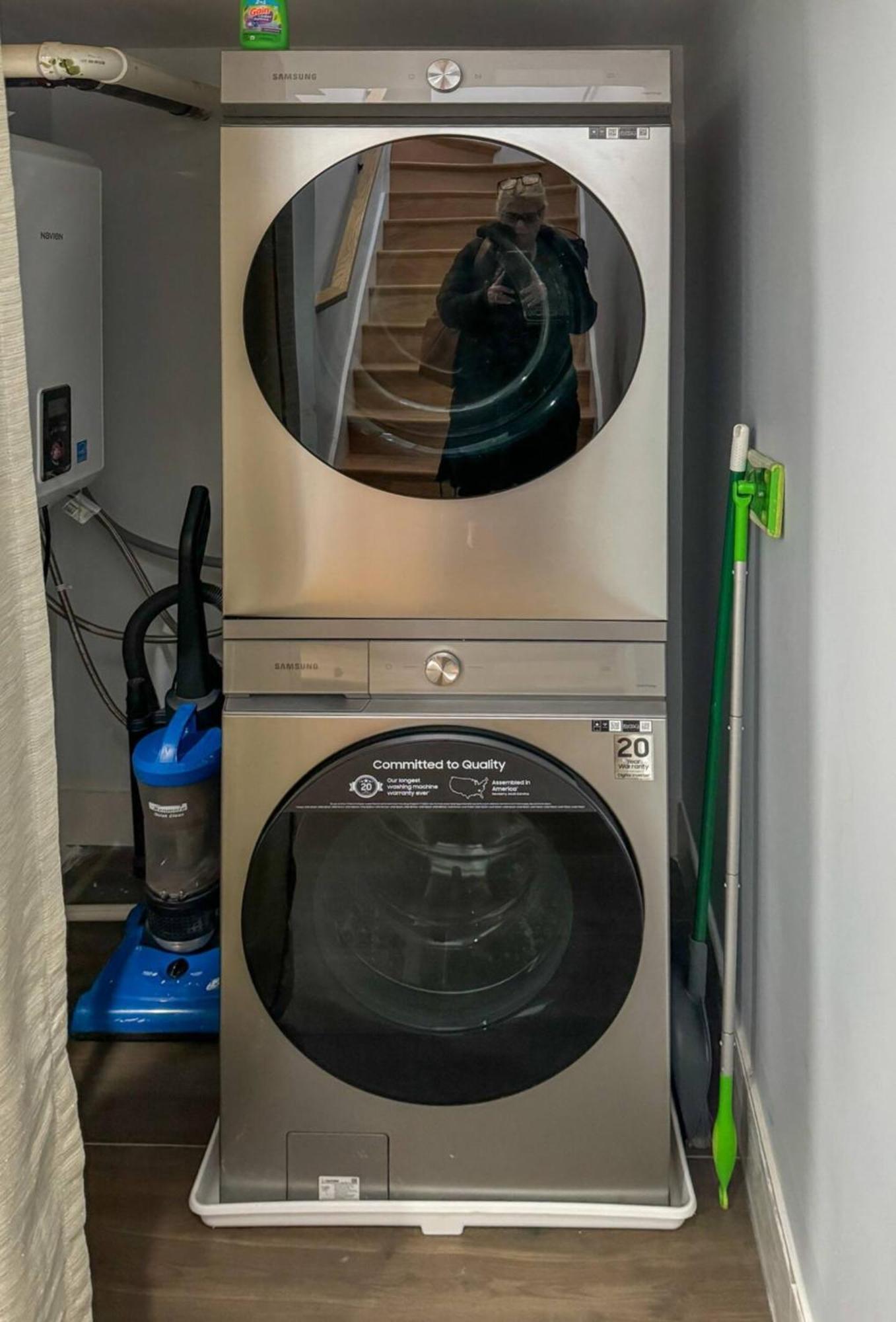 3Br Gem Skyline Views, Laundry & Central Air