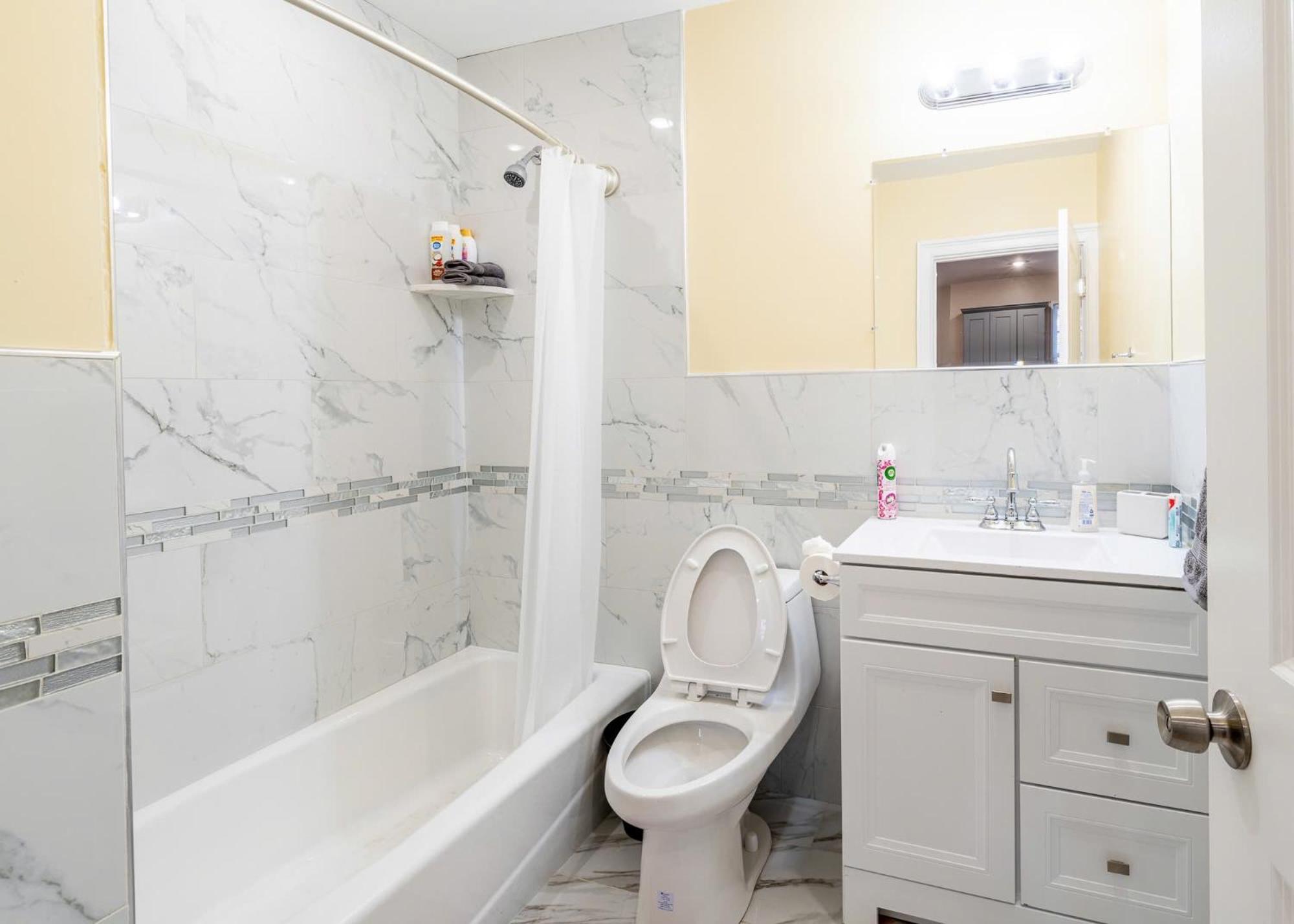 Apartment 233-1 4Br Boston - Cozy Apt Near Mbta Station Boston