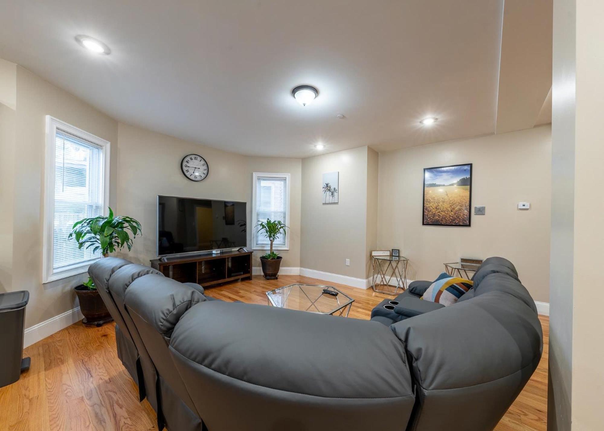 233-1 4Br Boston - Cozy Apt Near Mbta Station