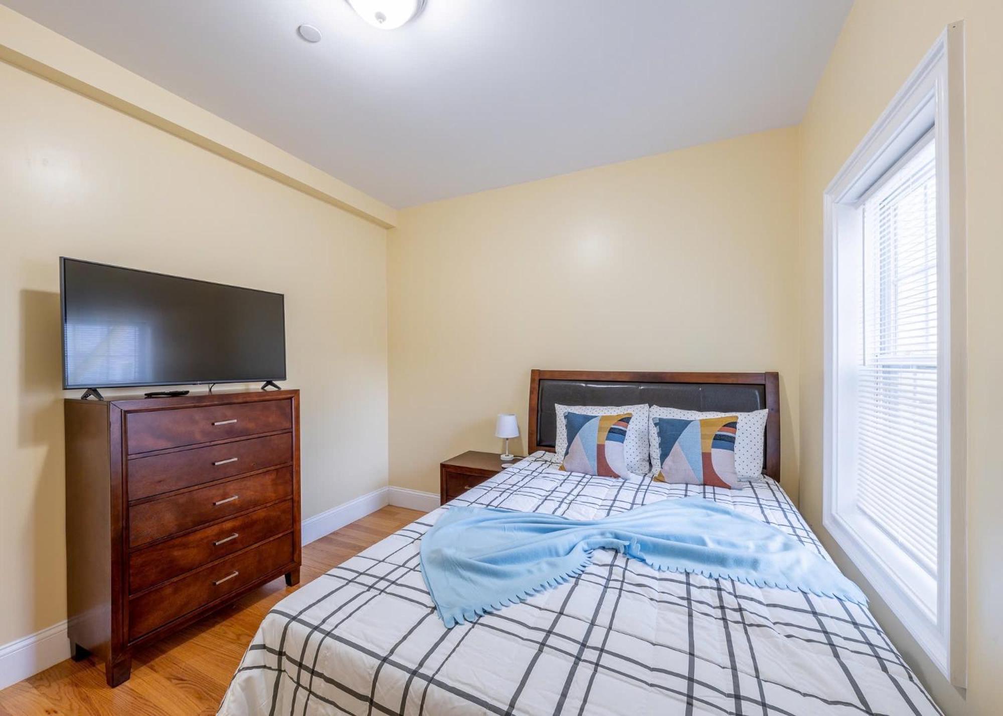 233-1 4Br Boston - Cozy Apt Near Mbta Station Apartment