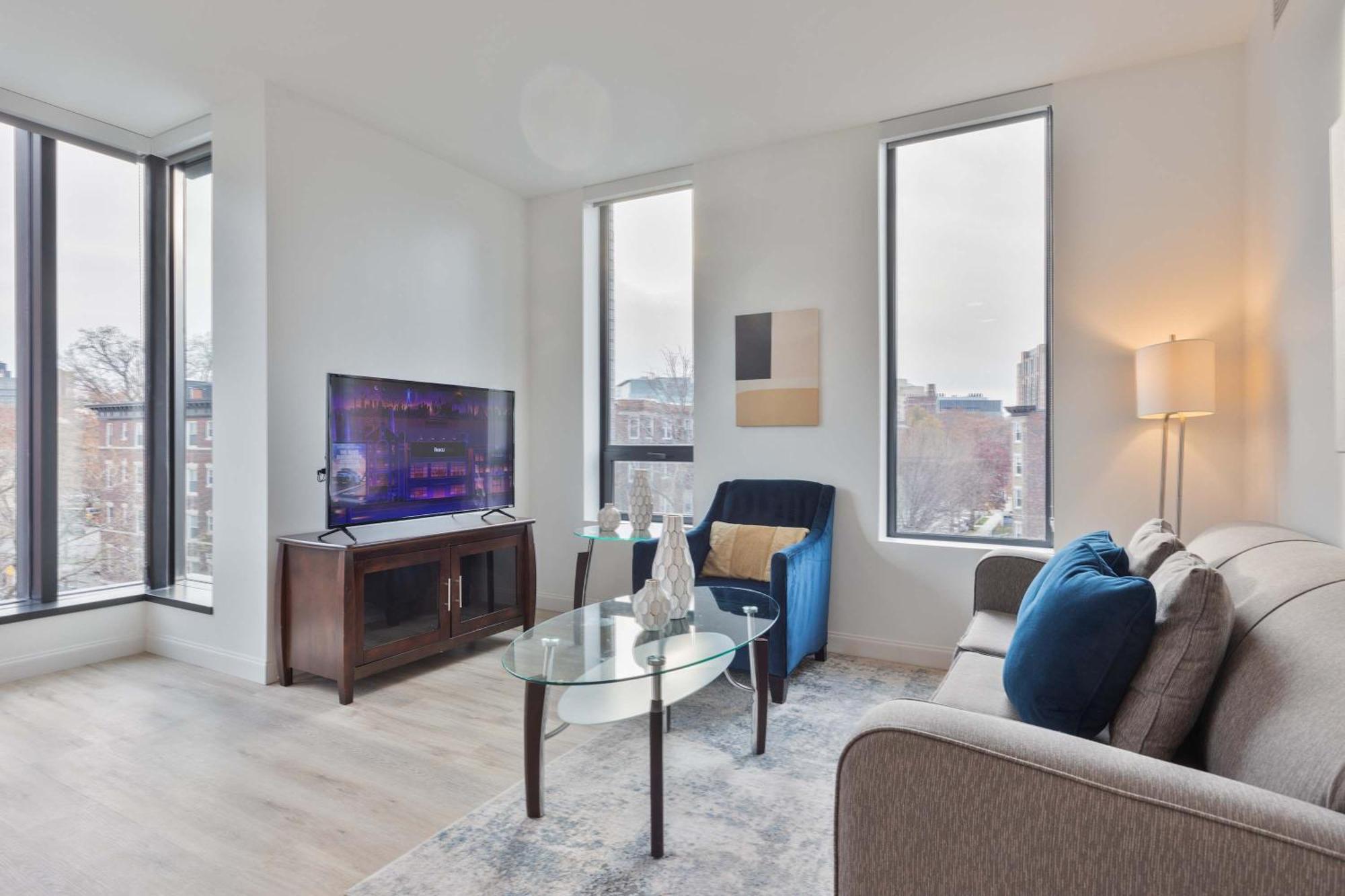 Spacious With Kitchen - Idl-450 Apartment *