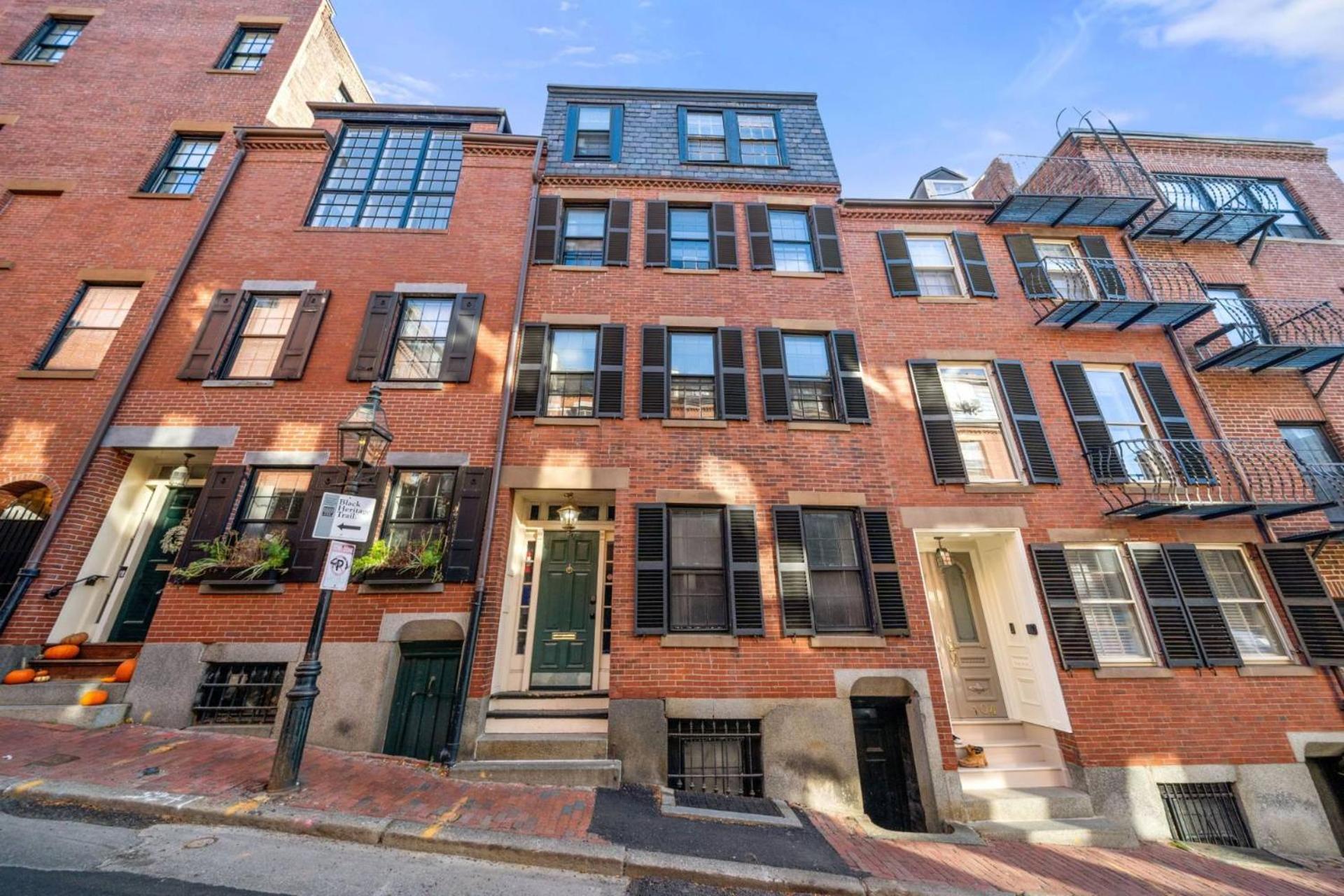 102 Revere Street, Unit 4 Beacon Hill * Boston