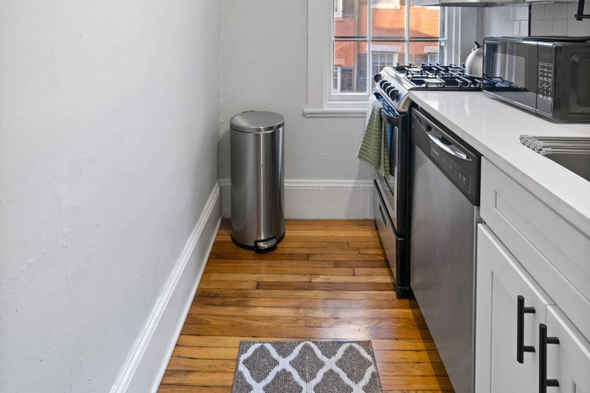 102 Revere Street, Unit 3 Beacon Hill Boston