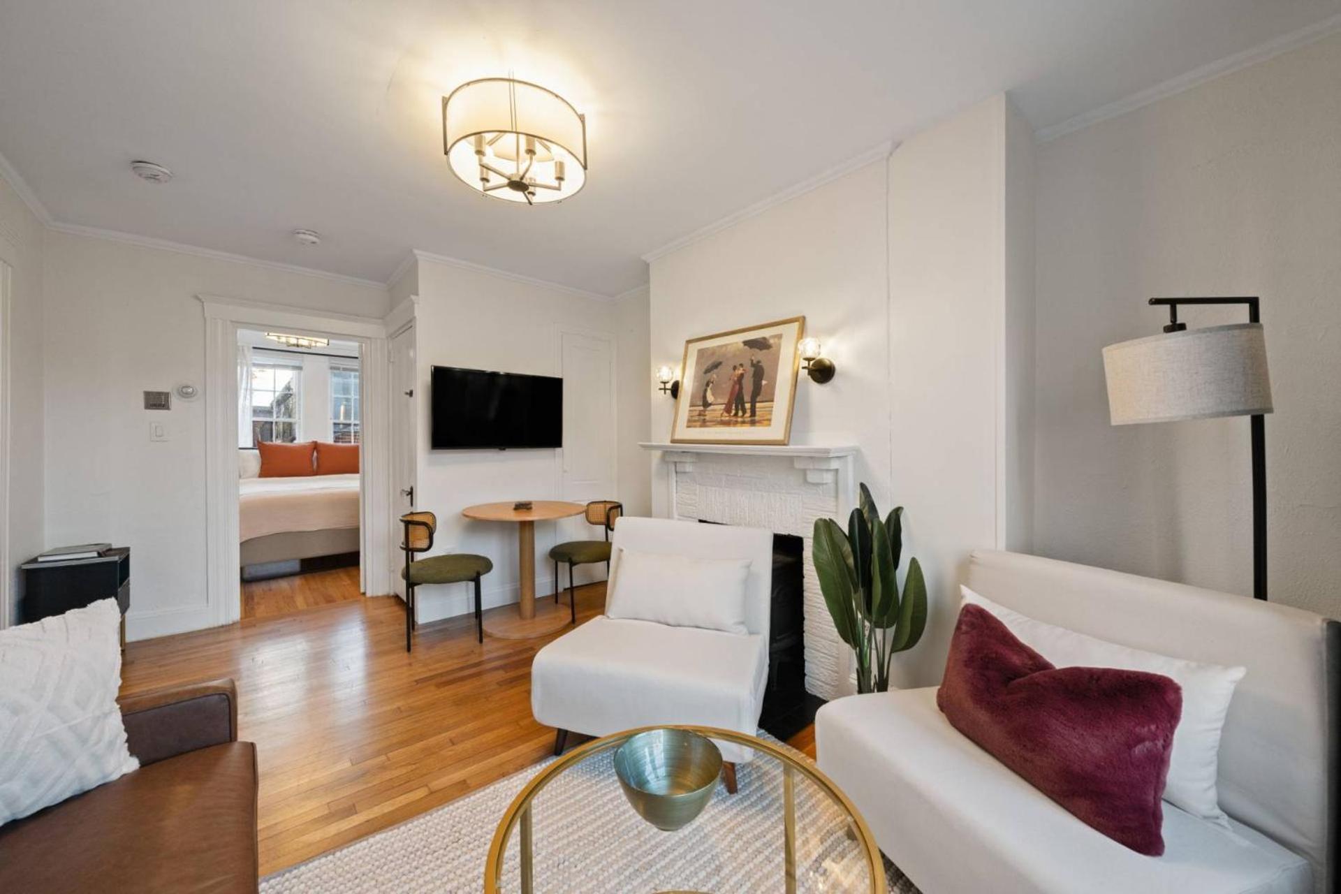 Holiday home 102 Revere Street, Unit 4 Beacon Hill Boston
