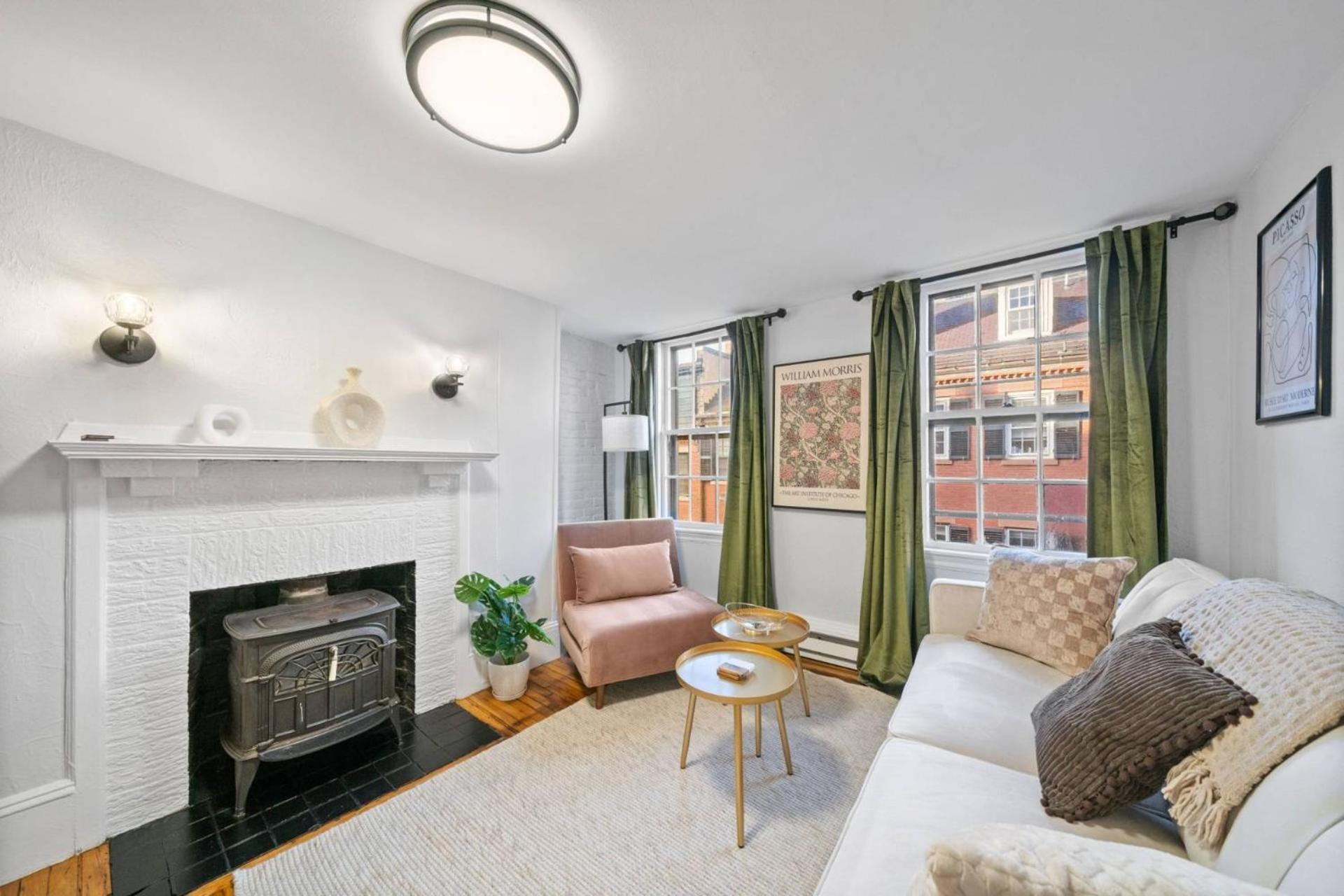 102 Revere Street, Unit 3 Beacon Hill Boston
