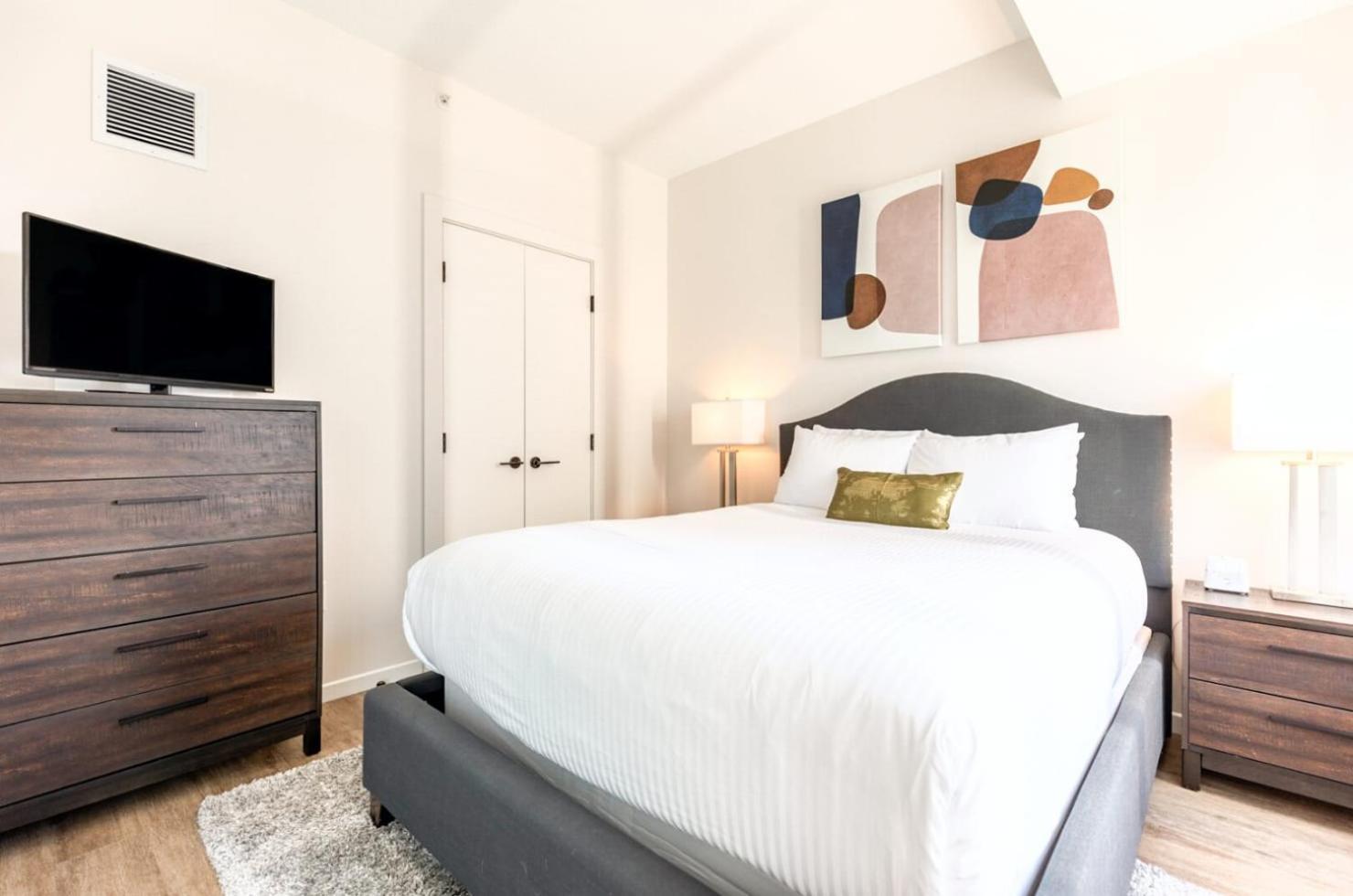 Luxury & Bright Downtown Seaport - Alx-1007